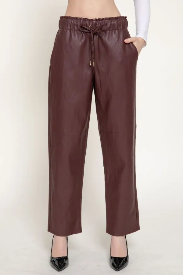 Pantalón Casual Jogger Efecto Piel Tinto Para Dama – Modelo P15564