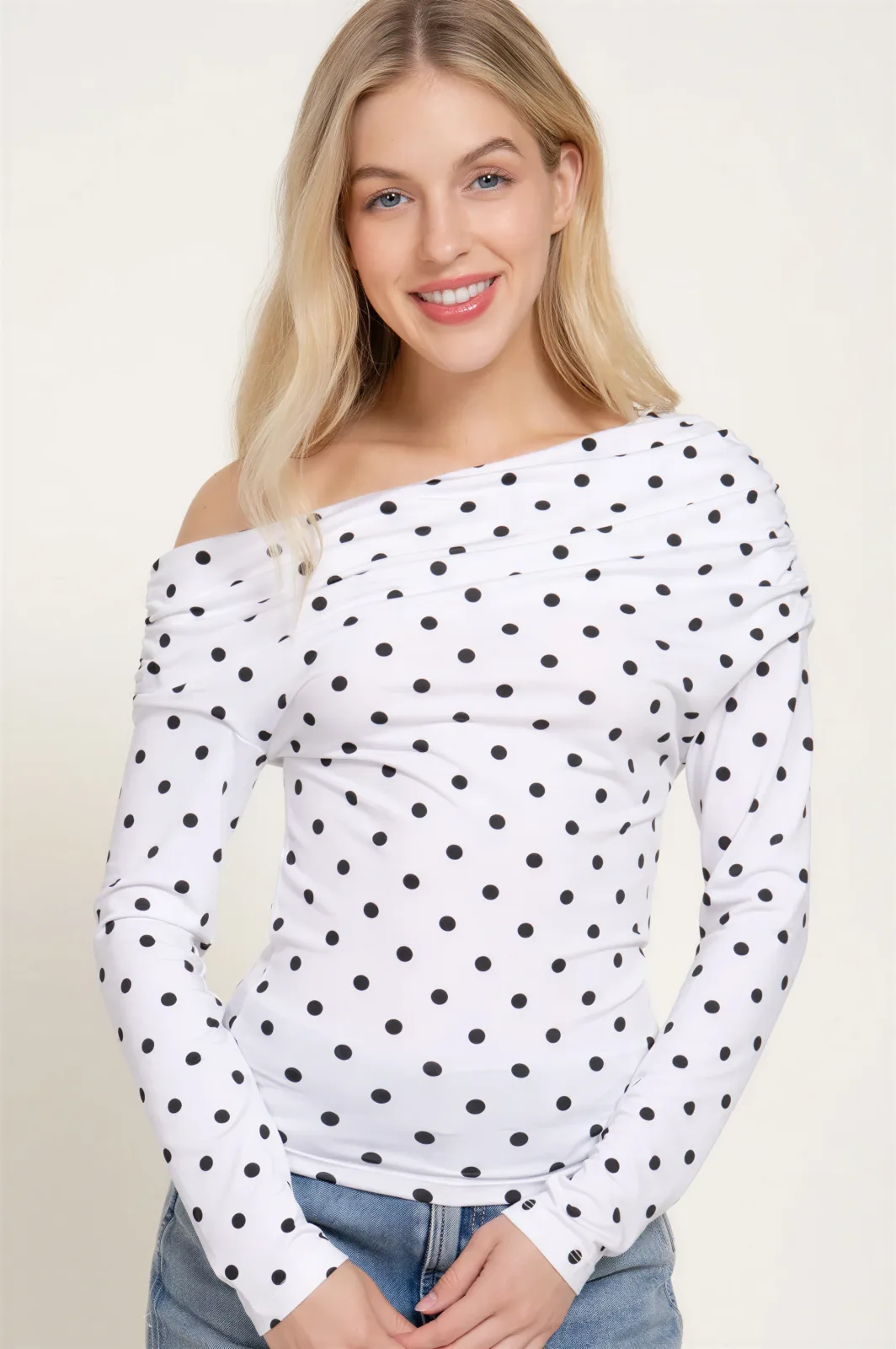 Blusa Asimétrica De Lunares Manga Larga Para Dama – Modelo T15613